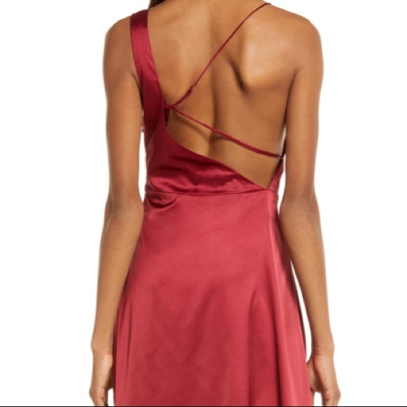 ❤️LULUSWine Sereno Cowl Neck Satin Midi Dress - Picture 6 of 11